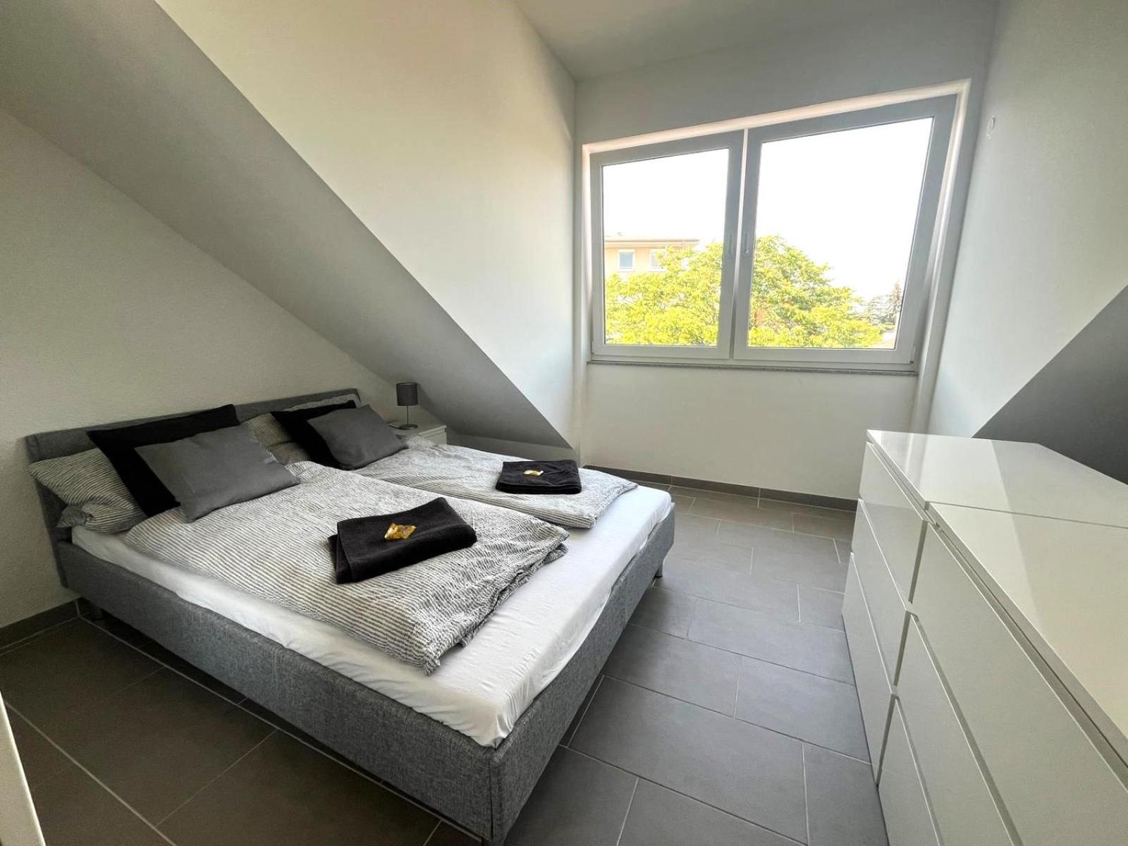 Simplex Apartments Am Europaplatz Karlsruhe Habitación foto