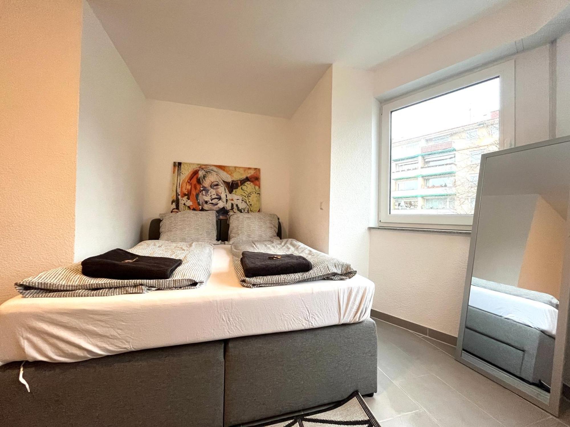 Simplex Apartments Am Europaplatz Karlsruhe Habitación foto