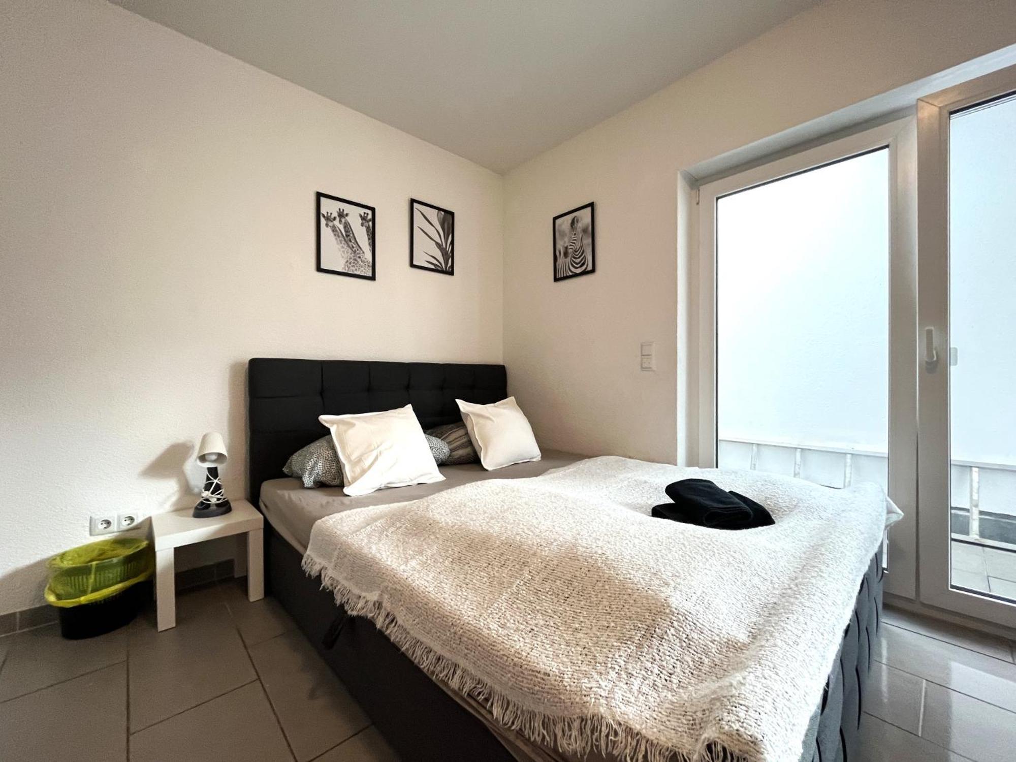 Simplex Apartments Am Europaplatz Karlsruhe Habitación foto